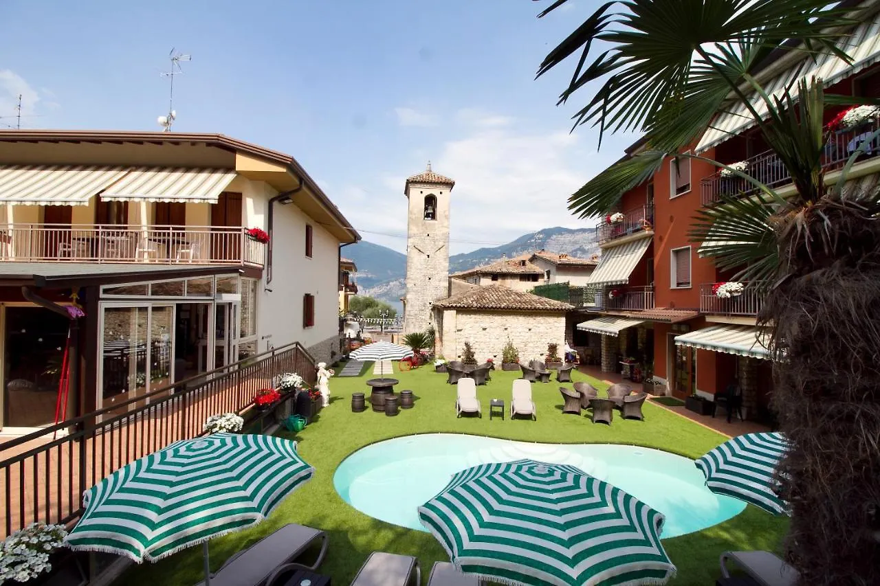 Albergo Casa Este Brenzone sul Garda 0*,  Ιταλία